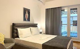 Pame Rentals - Ideal For 2 In Pagrati