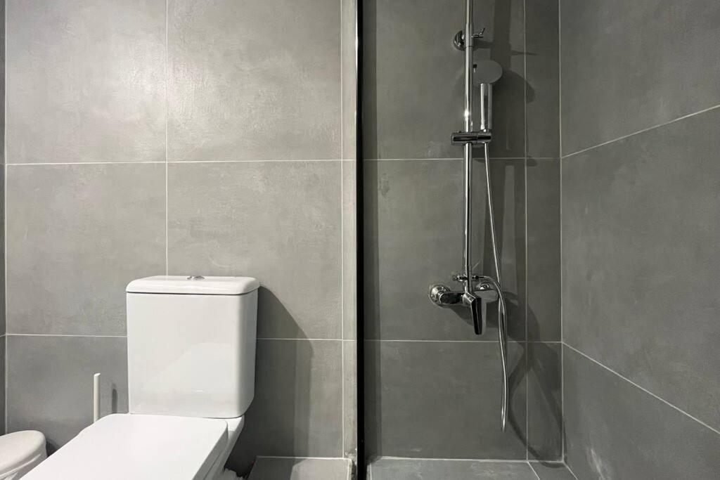 Pame Rentals - Ideal For 2 In Pagrati Αθήνα Εξωτερικό φωτογραφία